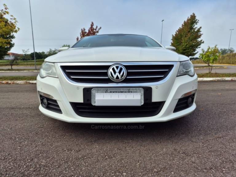 VOLKSWAGEN - PASSAT - 2010/2010 - Branca - R$ 90.000,00