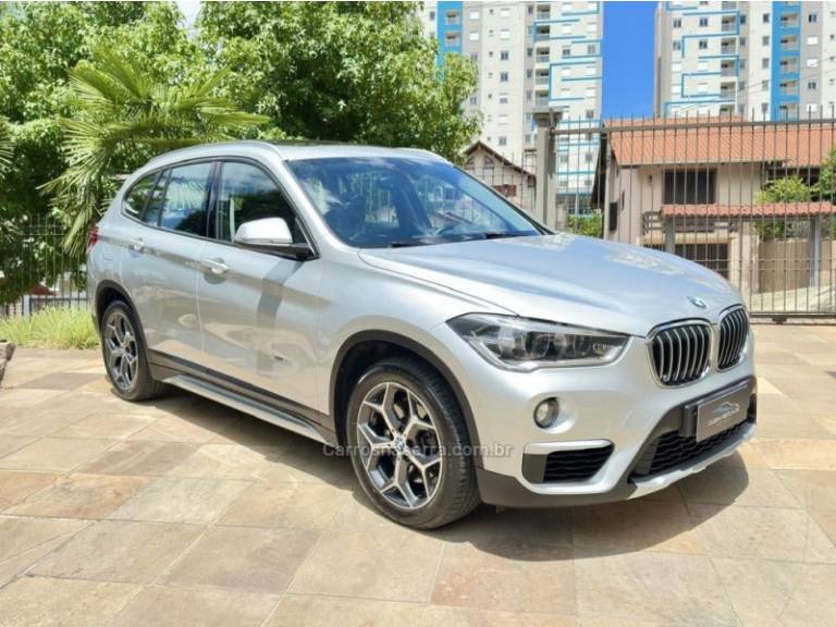 BMW - X1 - 2018/2018 - Prata - R$ 120.000,00