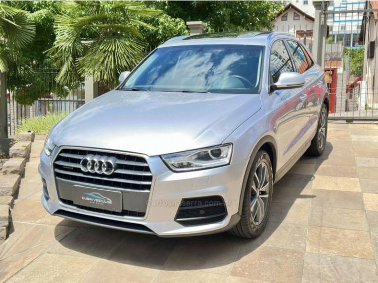 AUDI - Q3 - 2018/2018 - Prata - R$ 123.000,00