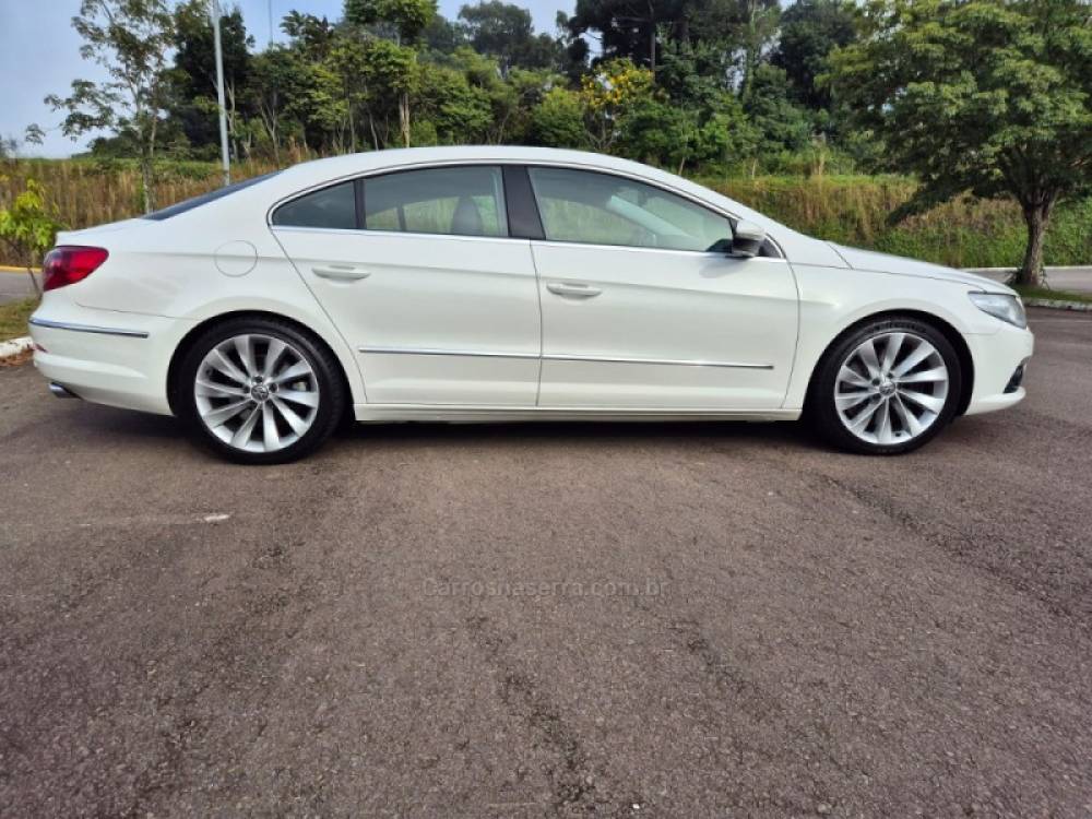 VOLKSWAGEN - PASSAT - 2010/2010 - Branca - R$ 90.000,00