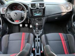 RENAULT - SANDERO - 2022/2022 - Branca - R$ 84.000,00