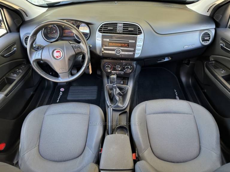 FIAT - BRAVO - 2013/2013 - Preta - R$ 40.000,00