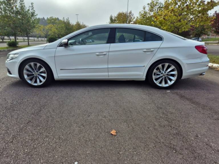 VOLKSWAGEN - PASSAT - 2010/2010 - Branca - R$ 90.000,00