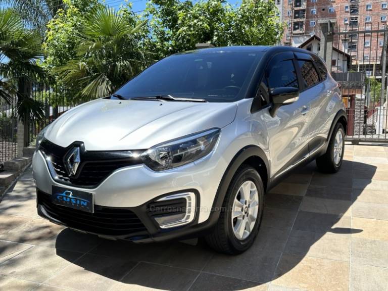 RENAULT - CAPTUR - 2019/2019 - Prata - R$ 74.500,00