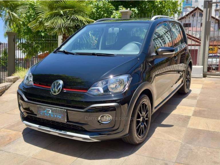 VOLKSWAGEN - UP - 2020/2020 - Preta - R$ 69.500,00