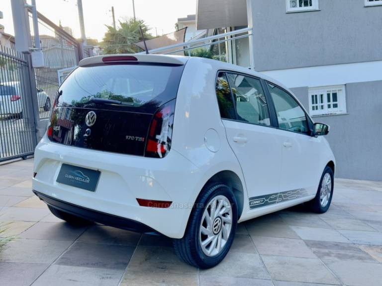VOLKSWAGEN - UP - 2020/2020 - Branca - R$ 66.000,00