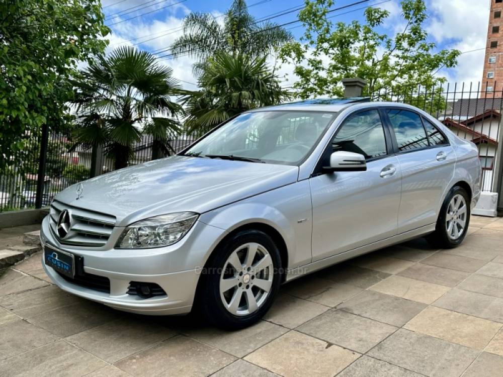 MERCEDES-BENZ - C 180 K - 2010/2011 - Prata - R$ 62.900,00