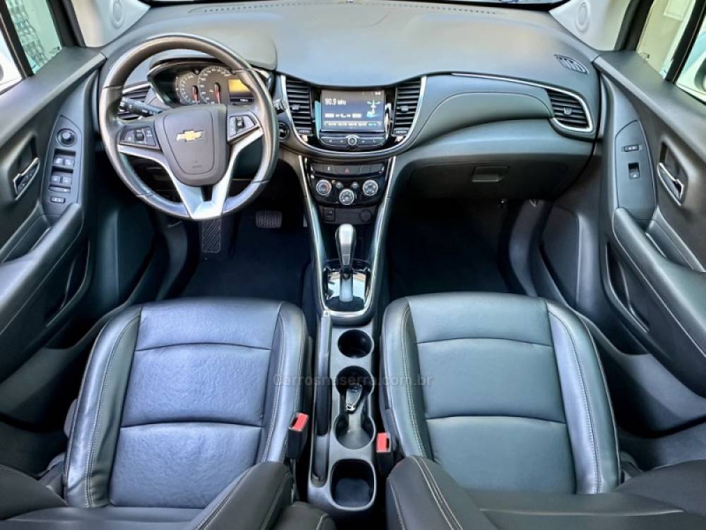 CHEVROLET - TRACKER - 2018/2018 - Branca - R$ 91.000,00