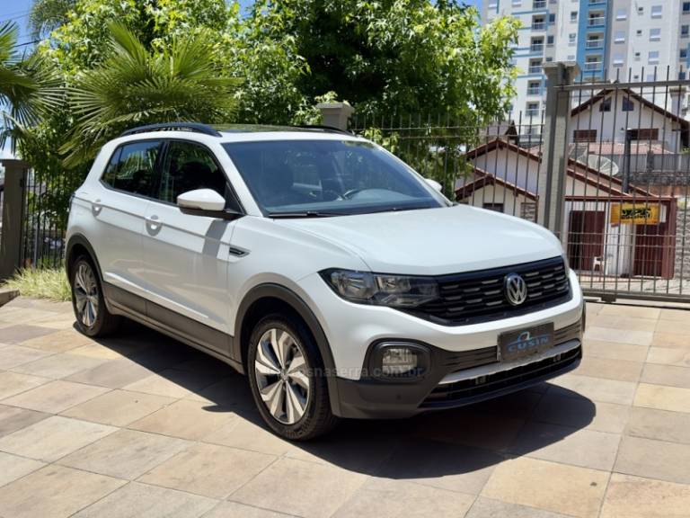 VOLKSWAGEN - T-CROSS - 2020/2020 - Branca - R$ 108.000,00